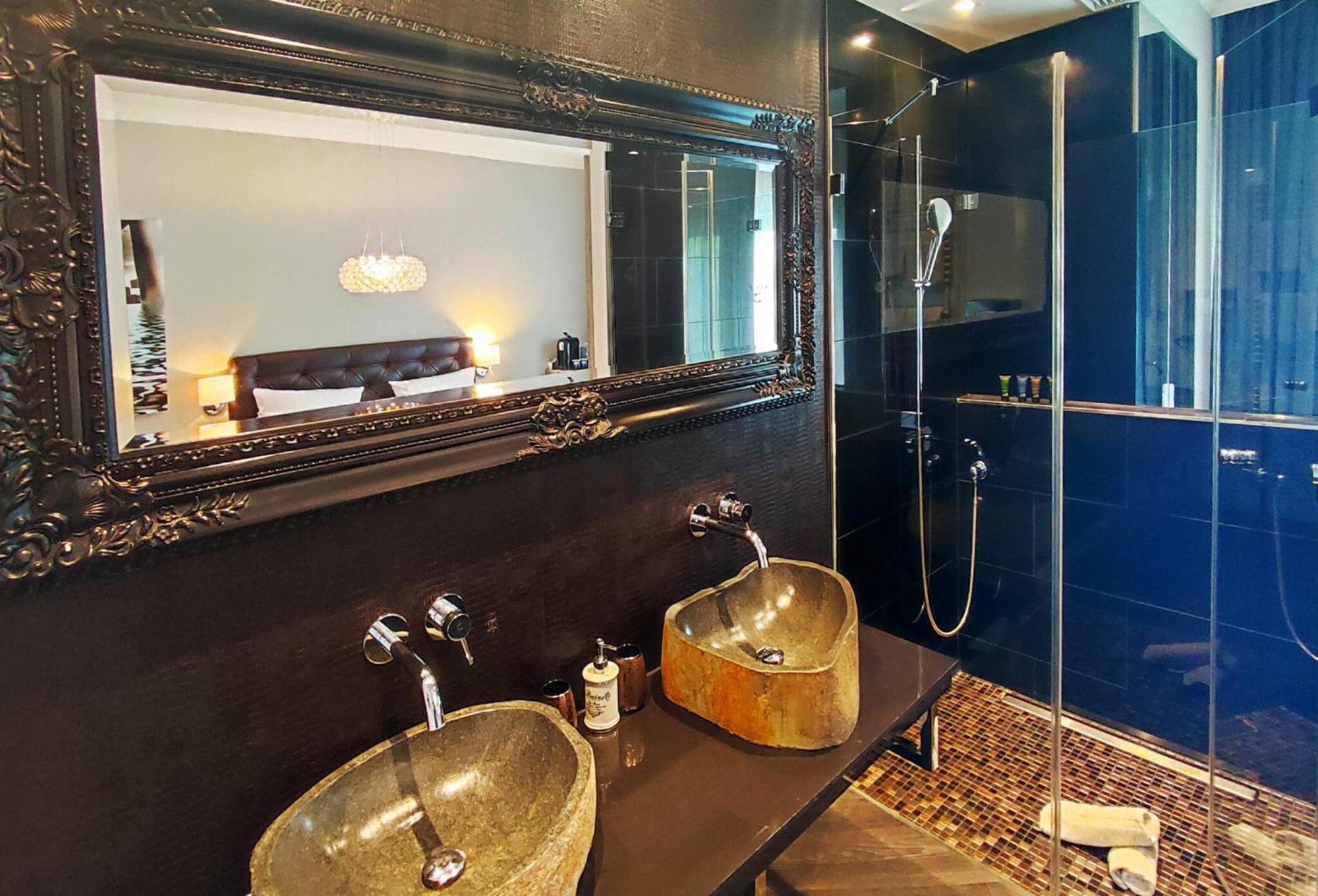 Villahotel Rheinblick كولونيا الغرفة الصورة